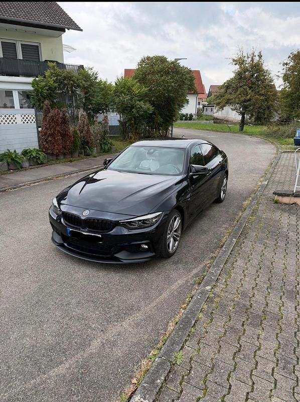 Andere farben Gebraucht 2015 BMW 430 Coupé | 24.000 € (Fairer Preis) - Bild 1/4