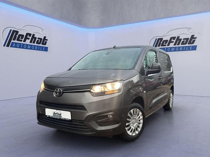 Grau Gebraucht 2020 Toyota Proace City City Van / Kleinbus | 13.950 € (Fairer Preis) - Bild 1/4