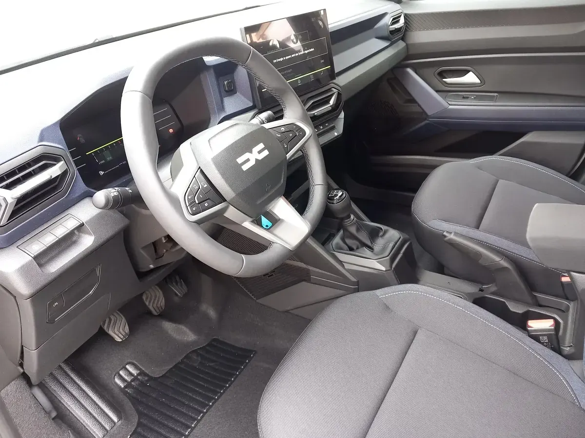Neu Dacia Duster Expression 122 PS (89 kW) 2026 Sand beige SUV