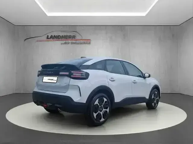 Uusi Citroën C4 131 HP (96 kW) 2025 Valkoinen Sedan