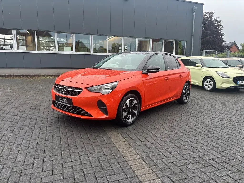 Usata Opel Corsa-e Edition 100 kW (136 CV) 2022 Arancione Utilitaria