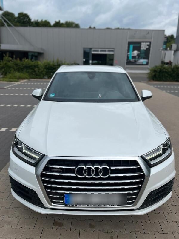 Weiß Gebraucht 2016 Audi Q7 S-Line SUV | 26.999 € (Guter Preis) - Bild 1/4