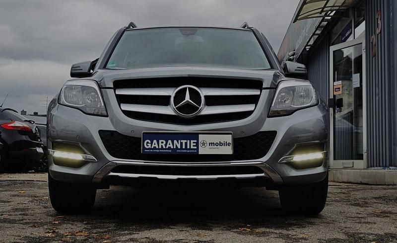 Gebraucht Mercedes GLK200 143 PS (105 kW) 2014 Grau SUV