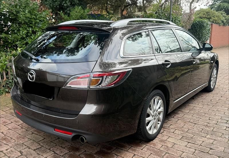 Gebraucht Mazda 6 122 PS (89 kW) 2012 Schwarz Kombi