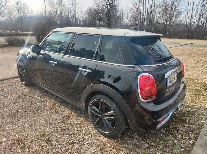 Gebraucht Mini Cooper SD 170 PS (125 kW) 2015 Schwarz Kleinwagen