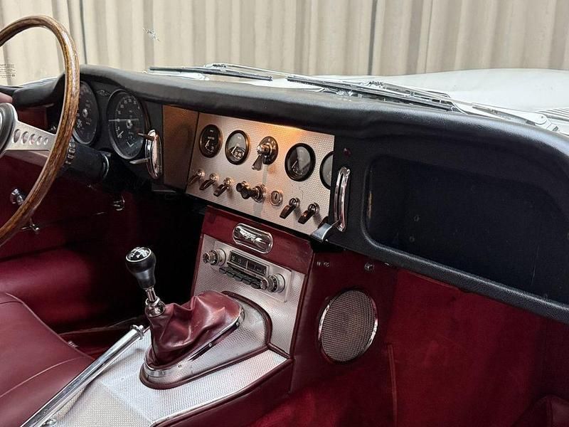 Gebraucht Jaguar E-Type S 266 PS (195 kW) 1962 Weiß Coupé