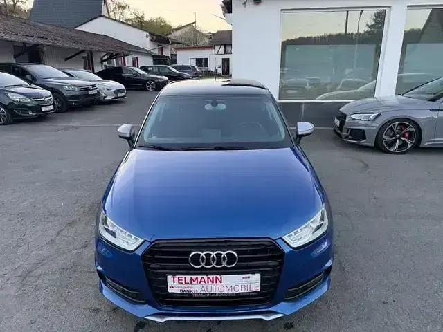 Gebraucht Audi A1 Sportback S-Line 95 PS (69 kW) 2018 Sepangblau Kleinwagen
