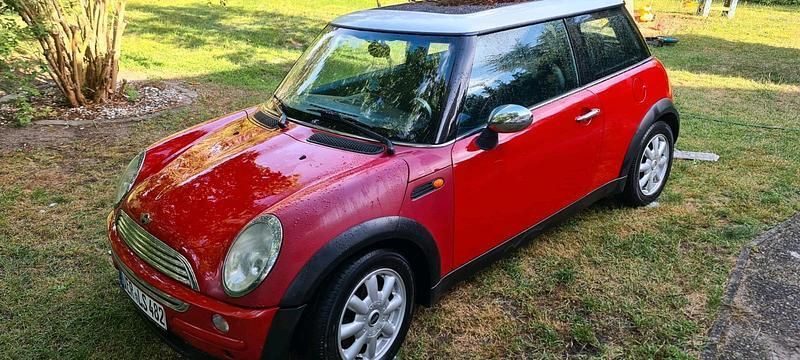 Rot Gebraucht 2002 Mini Cooper Coupé Coupé | 900 € (Fairer Preis) - Bild 1/4