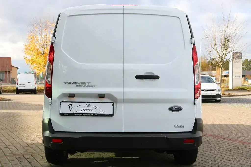 Używany Ford Transit Connect Trend 101 KM (74 kW) 2023 Biały Minivan
