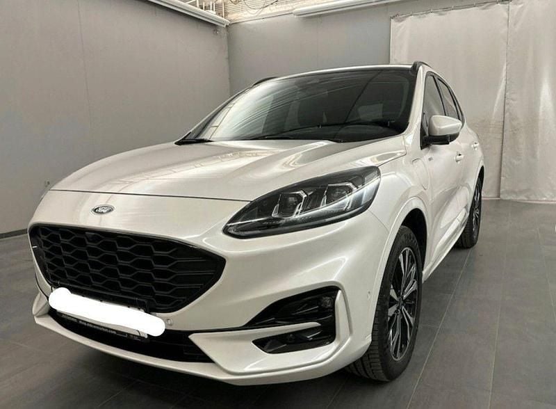 Weiß Gebraucht 2023 Ford Kuga ST-Line X SUV | 30.800 € (Etwas zu teuer) - Bild 1/4