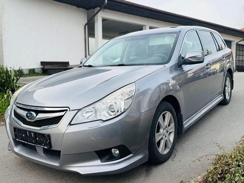 Gebraucht Subaru Outback Comfort 150 PS (110 kW) 2010 Grau Kombi