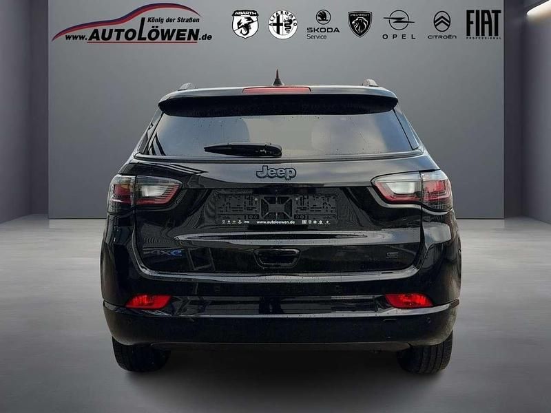 Gebraucht Jeep Compass 179 PS (131 kW) 2022 Schwarz SUV