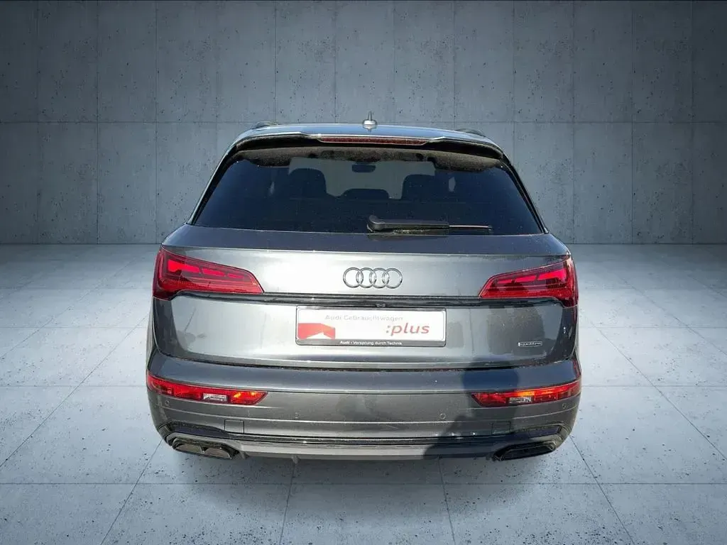 Gebraucht Audi Q5 Business 204 PS (150 kW) 2022 Daytonagrau perleffekt SUV