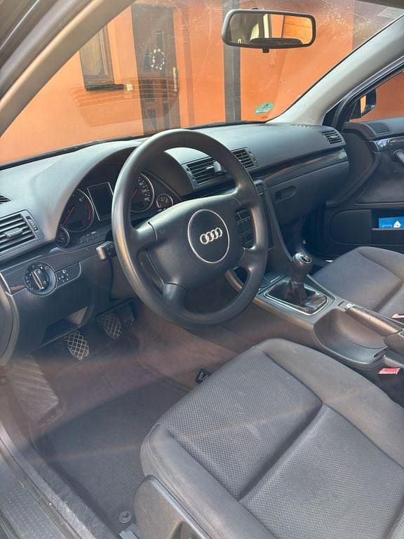 Gebraucht Audi A4 102 PS (75 kW) 2001 Schwarz Limousine