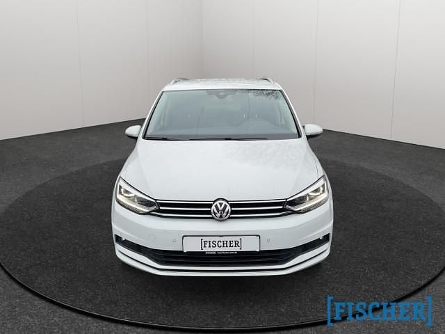 Gebraucht VW Touran Highline 150 PS (110 kW) 2018 Weiss Van / Kleinbus