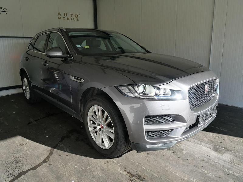 Grau Gebraucht 2018 Jaguar F-Pace Prestige SUV | 17.950 € (Fairer Preis) - Bild 1/4