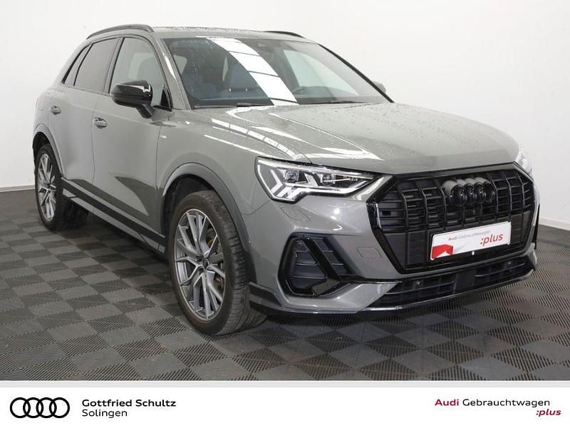 Gebraucht Audi Q3 S-Line 245 PS (180 kW) 2022 Grau SUV