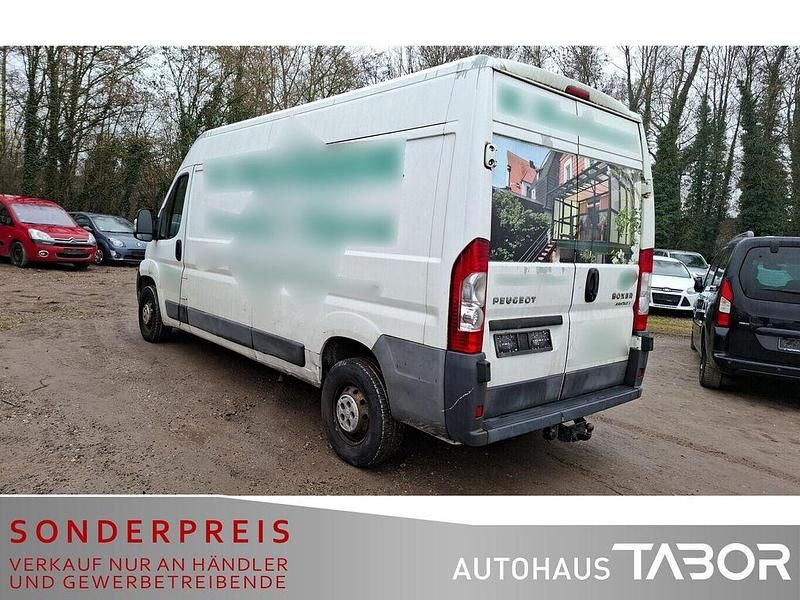 Gebraucht Peugeot Boxer Avantage 131 PS (96 kW) 2012 Lack weiss banquise/deckende l Van