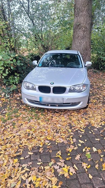 Gebraucht BMW 116 116 PS (85 kW) 2009 Silber Kleinwagen