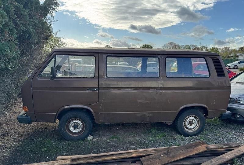 Braun Gebraucht 1988 VW T3 Van | 3.400 € - Bild 1/4
