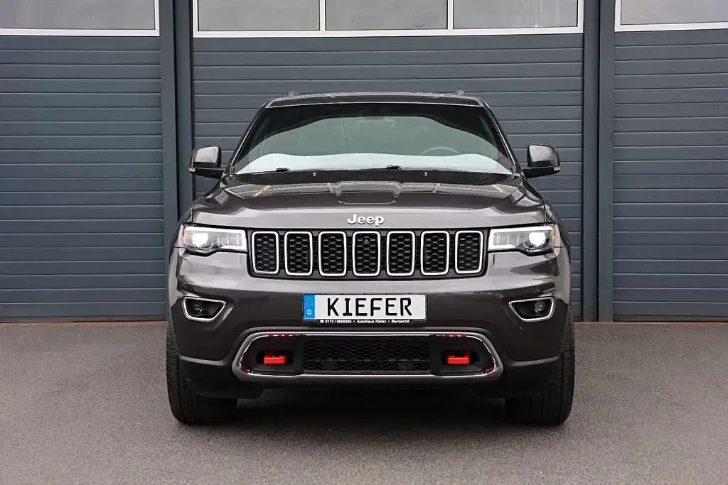 Gebraucht Jeep Grand Cherokee 290 PS (213 kW) 2018 Granite crystal metallic SUV