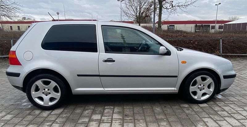 Gebraucht VW Golf III 105 PS (77 kW) 1998 Kleinwagen