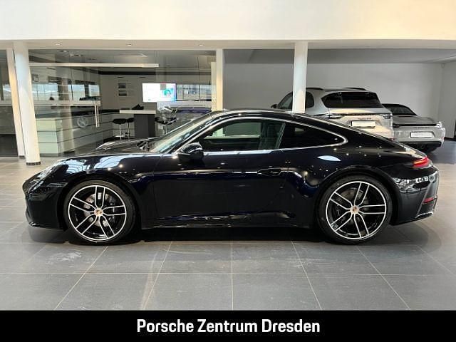 Neu Porsche 911 Carrera 394 PS (289 kW) 2026 Tiefschwarzmetallic Coupé
