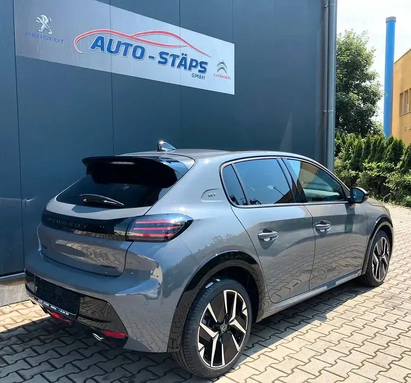 Neu Peugeot 208 GTi 101 PS (74 kW) 2025 Grau Kleinwagen