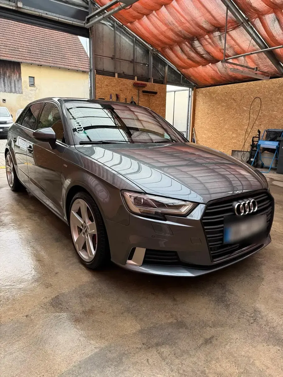 Gebraucht Audi A3 S-Line 150 PS (110 kW) 2020 Grau Limousine