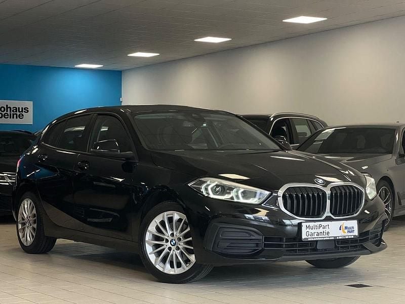 Gebraucht BMW 118 Advantage 150 PS (110 kW) 2022 Schwarz Kleinwagen