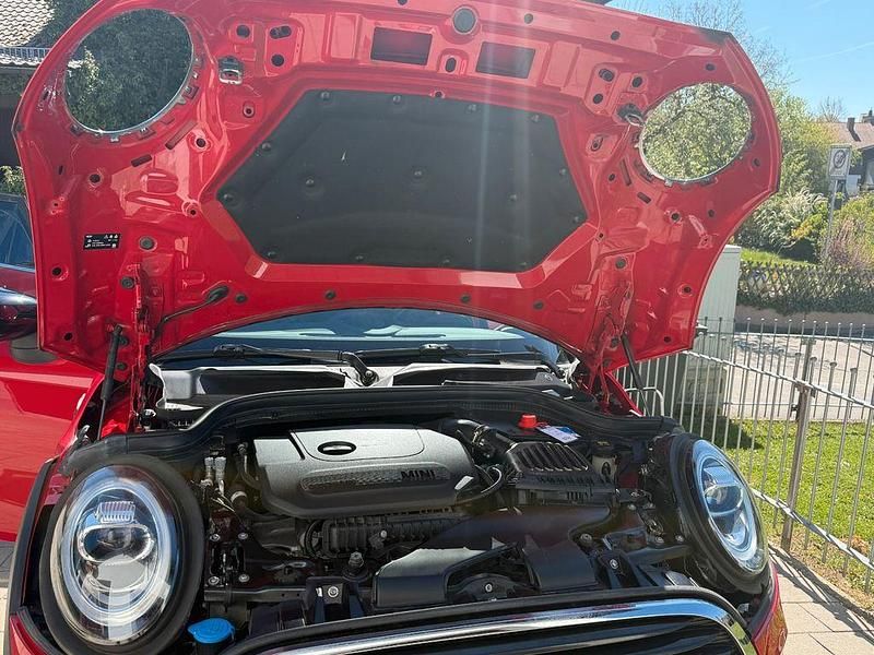 Second-hand Mini Cooper 136 CP (100 kW) 2020 Roșu Hatchback