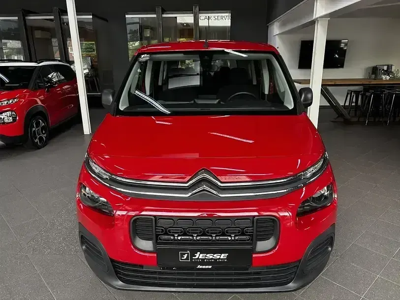 Gebraucht Citroën Berlingo Live 131 PS (96 kW) 2019 Rot Van / Kleinbus