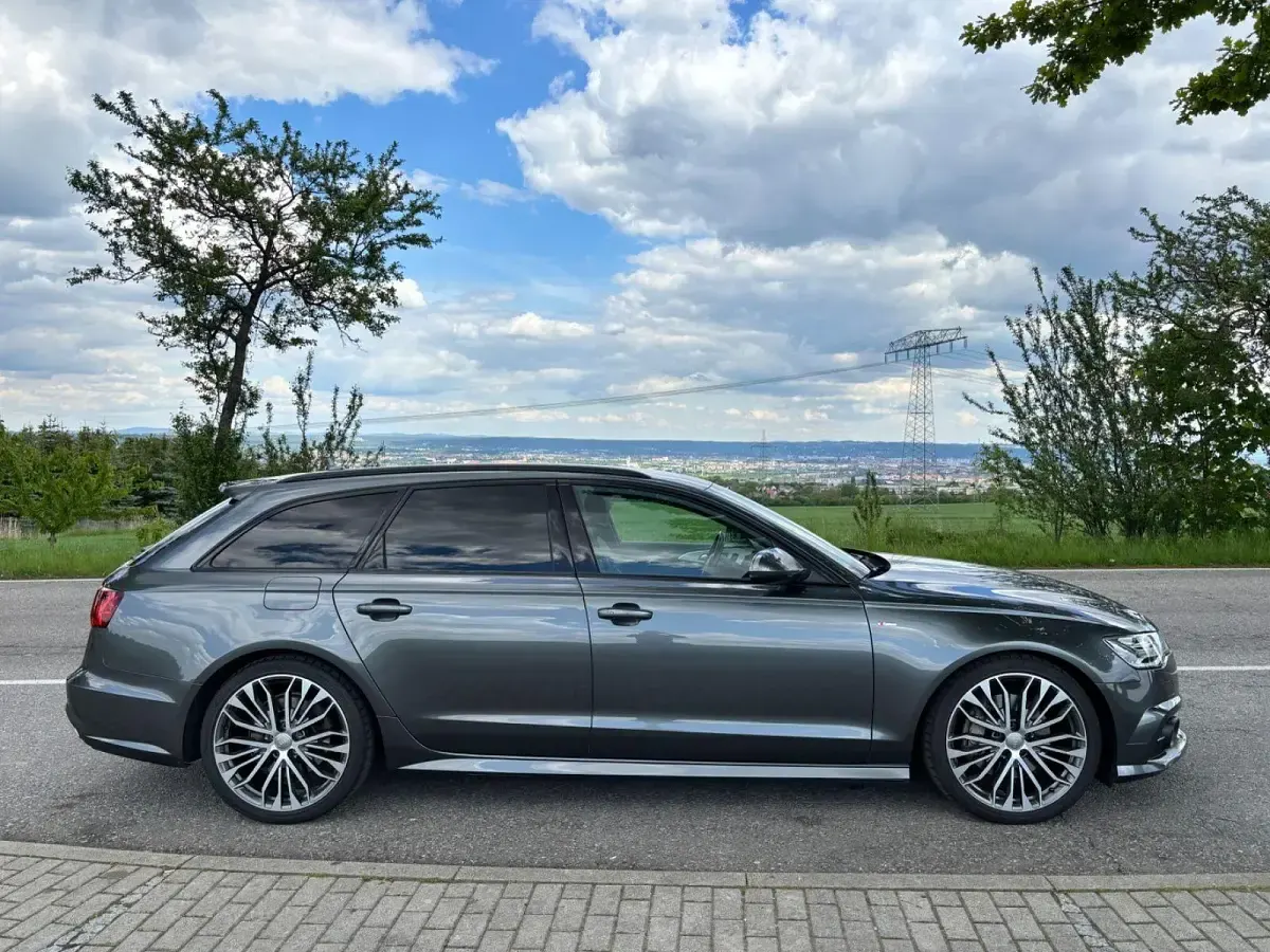 Używany Audi A6 Ambiente 272 KM (200 kW) 2018 Szary Kombi