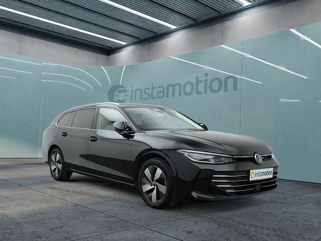 Gebraucht VW Passat Business 150 PS (110 kW) 2024 Schwarz Kombi