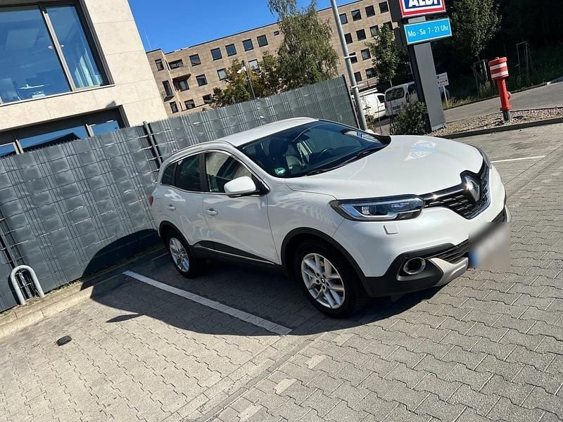Gebraucht Renault Kadjar 110 PS (80 kW) 2016 Weiß SUV