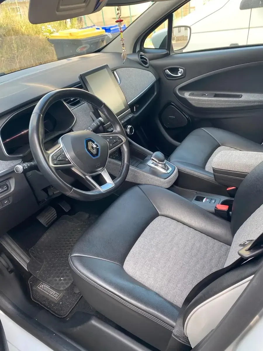 Gebraucht Renault Zoe Intens 99 kW (135 PS) 2020 Weiß Kleinwagen