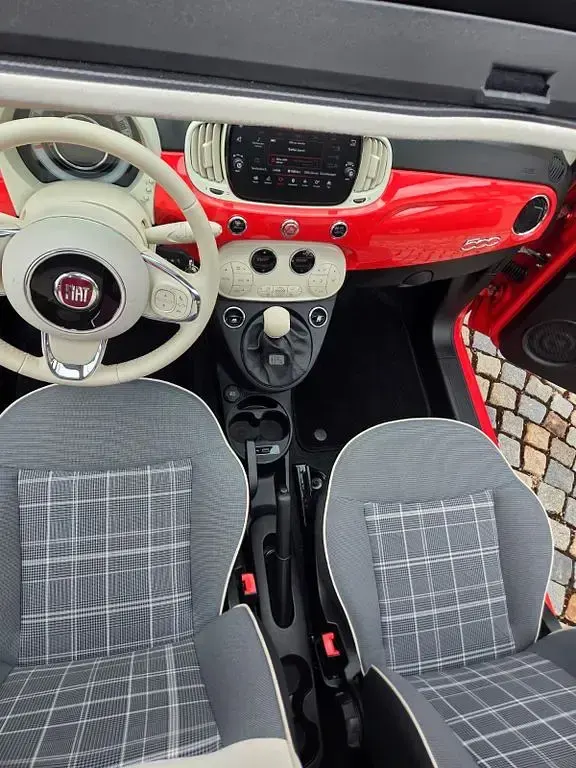 Gebraucht Fiat 500 Lounge 69 PS (50 kW) 2018 Rot Kleinwagen