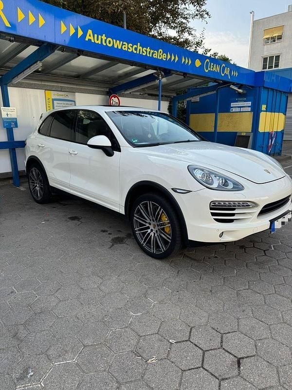 Gebraucht Porsche Cayenne 245 PS (180 kW) 2011 Weiß SUV