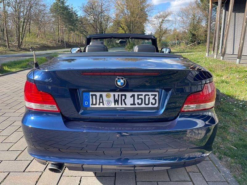 Gebraucht BMW 120 Cabriolet 177 PS (130 kW) 2010 Blau Cabrio