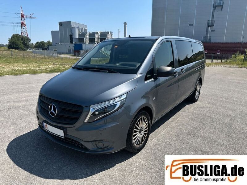 Grau Gebraucht 2019 Mercedes Vito Van / Kleinbus | 35.581 € - Bild 1/4
