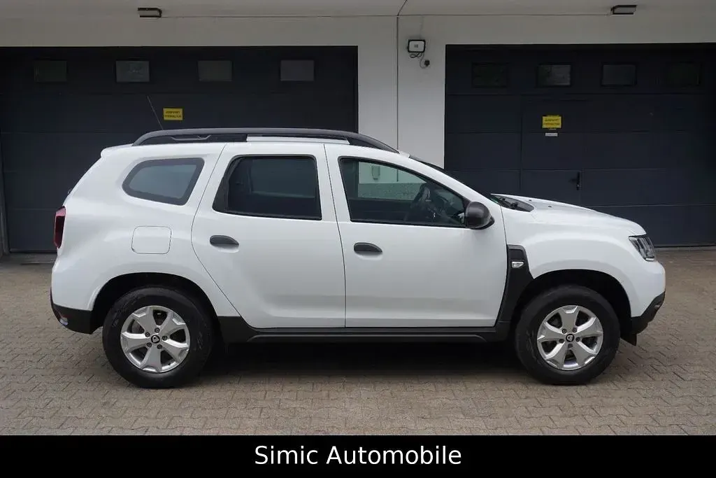 Gebraucht Dacia Duster Deal 101 PS (74 kW) 2021 Weiß SUV