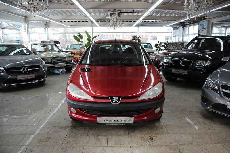 Gebraucht Peugeot 206 75 PS (55 kW) 2002 Rot Limousine