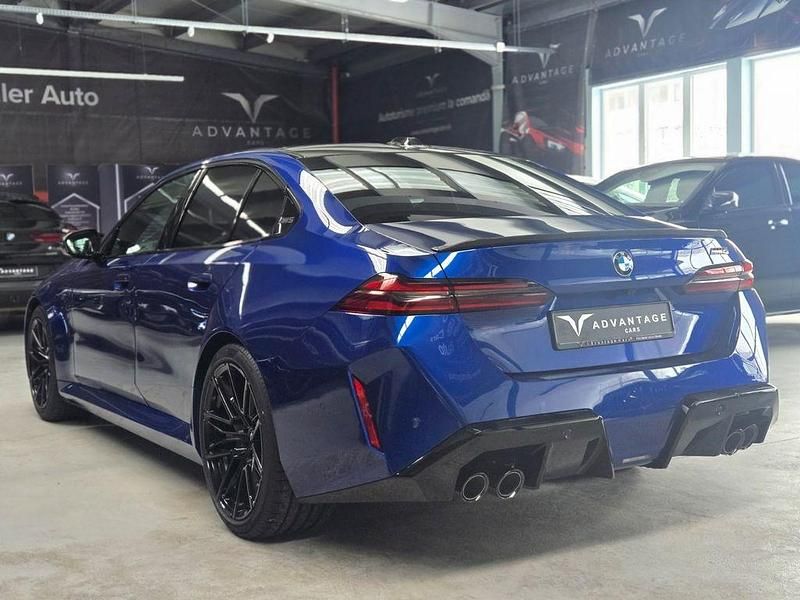 Neu BMW M5 727 PS (534 kW) 2026 Blau Limousine