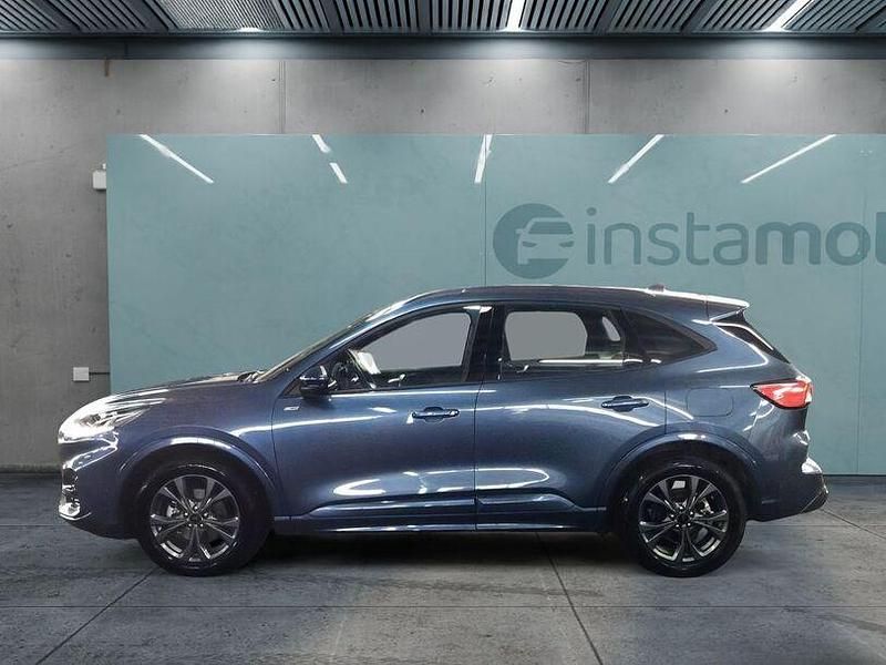 Gebraucht Ford Kuga 120 PS (88 kW) 2024 Blau SUV