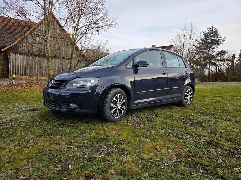 Blau Gebraucht 2005 VW Golf Plus Cross Van / Kleinbus | 1.999 € (Guter Preis) - Bild 1/4