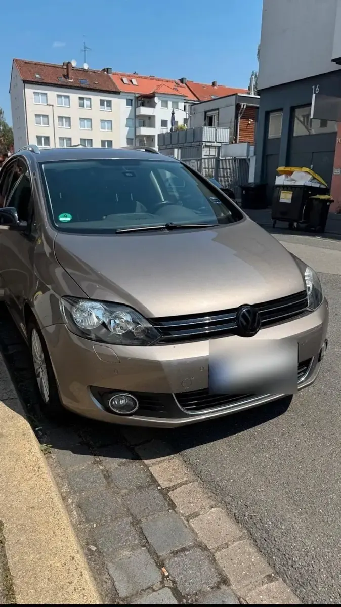 Gebraucht VW Golf Plus Cross 125 PS (91 kW) 2011 Grau Limousine