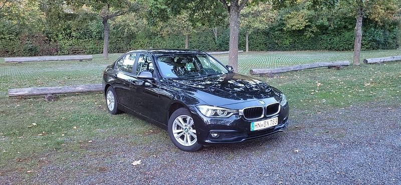 Gebraucht BMW 320 Advantage 190 PS (139 kW) 2016 Schwarz Limousine