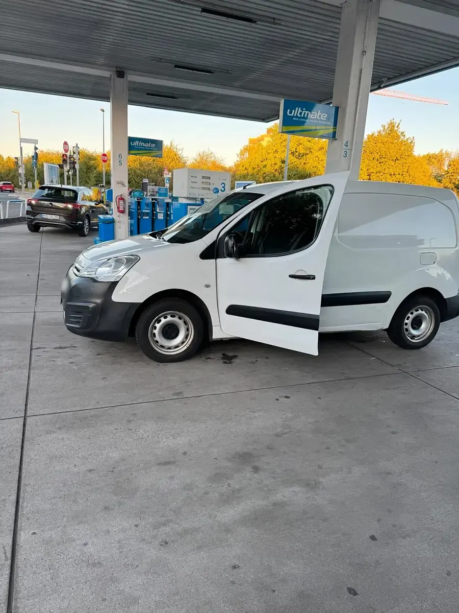 Gebraucht Citroën Berlingo 2016 Weiß Van / Kleinbus