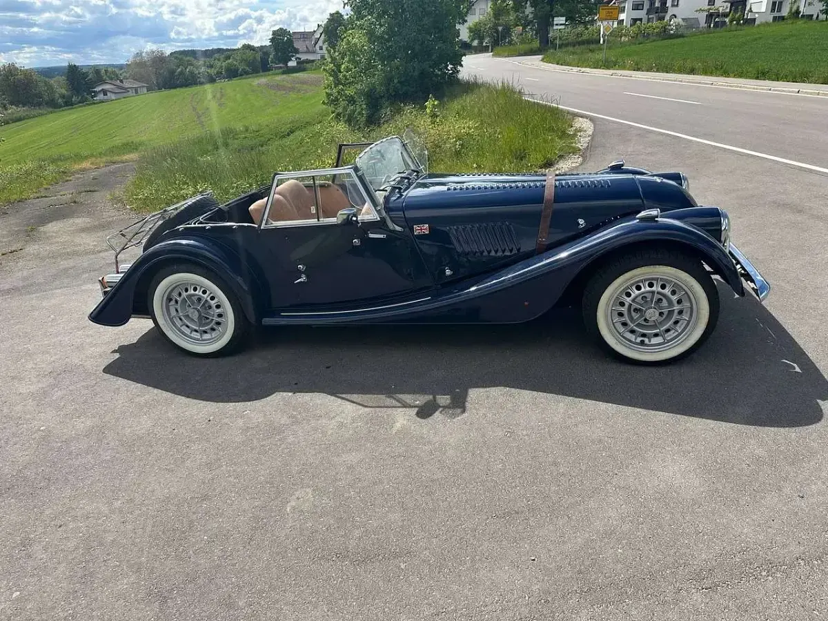 Gebraucht Morgan Plus 8 194 PS (142 kW) 1985 Blau Cabrio