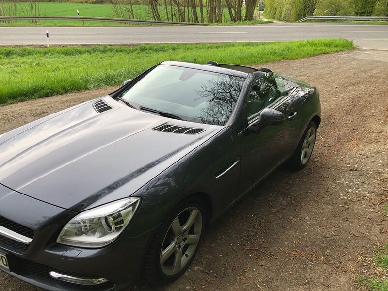 Gebraucht 2015 Mercedes SLK200 Cabrio | 17.900 € (Fairer Preis) - Bild 1/4